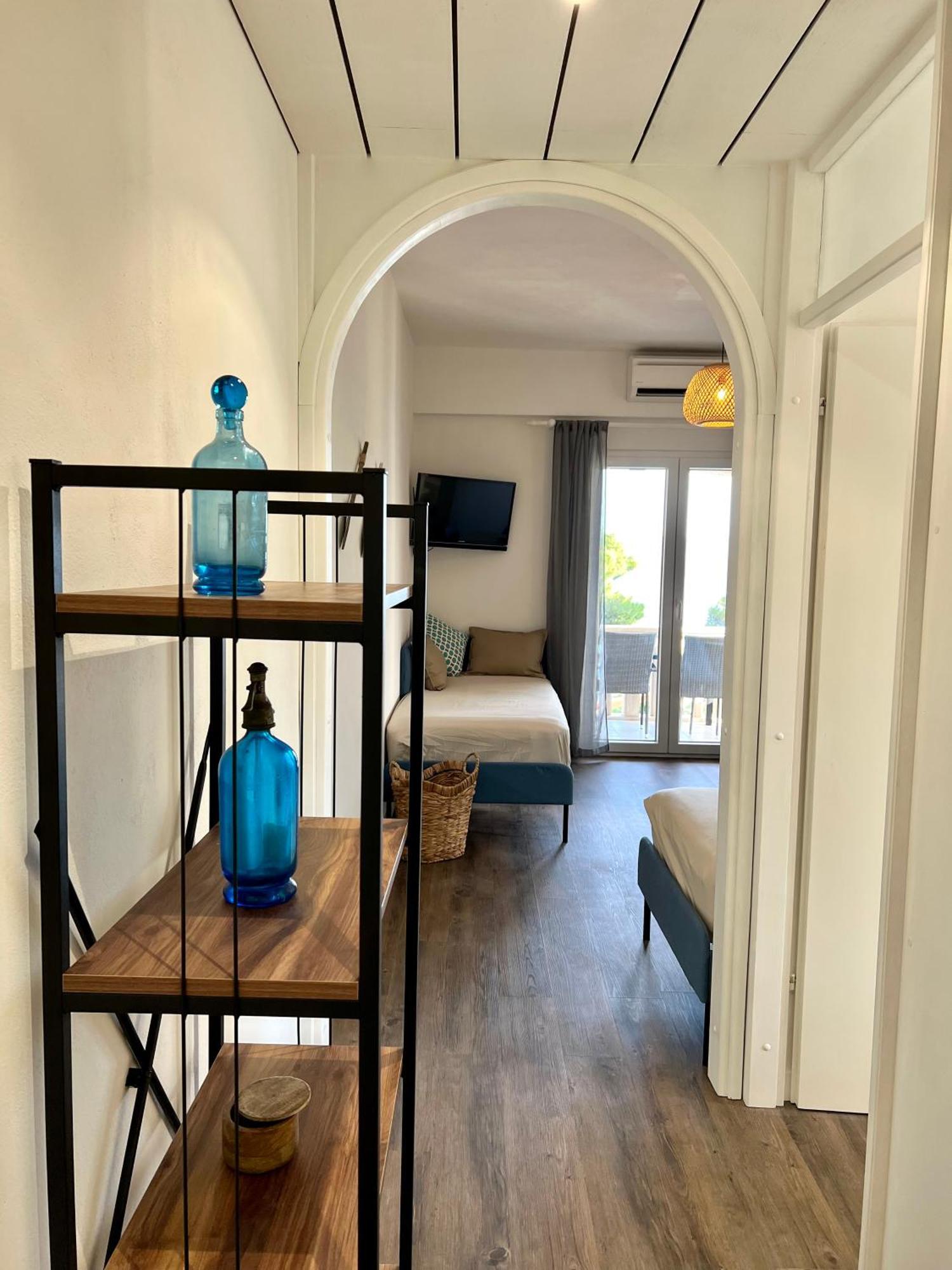 Vila Vera Seafront Apartments Сумартин Экстерьер фото