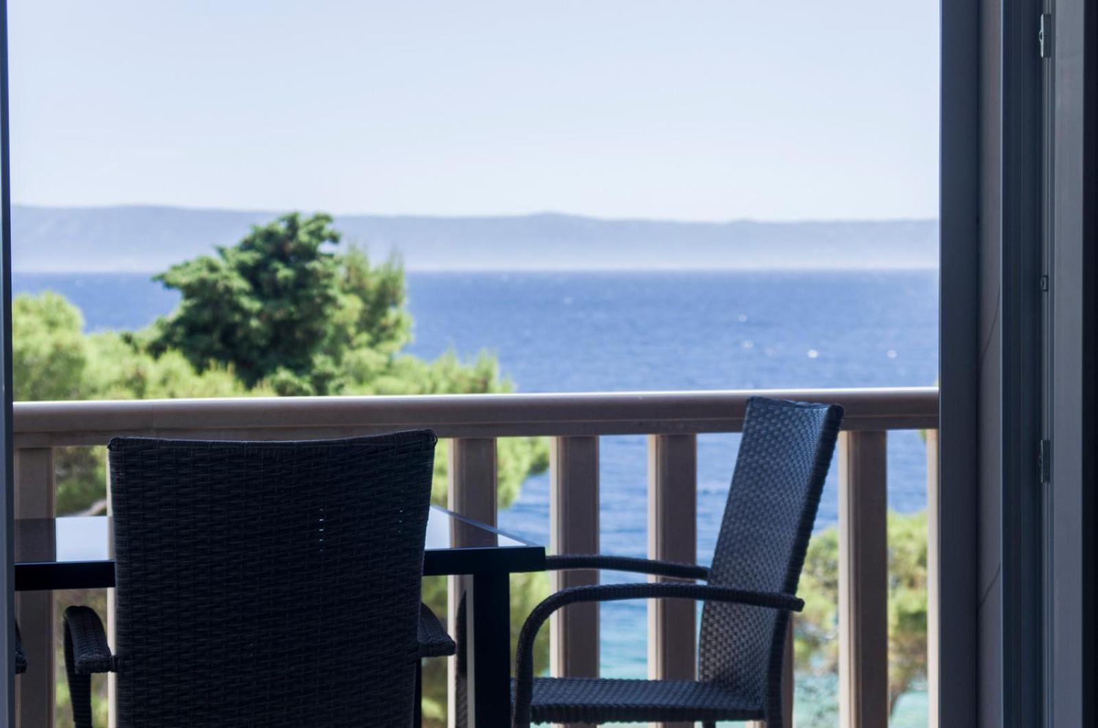 Vila Vera Seafront Apartments Сумартин Экстерьер фото